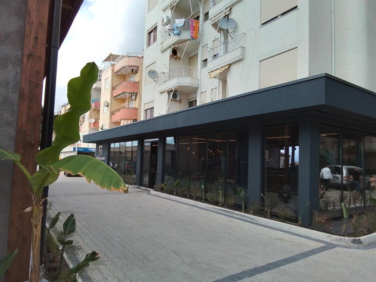 Dea Apartment Durrës Exteriör bild